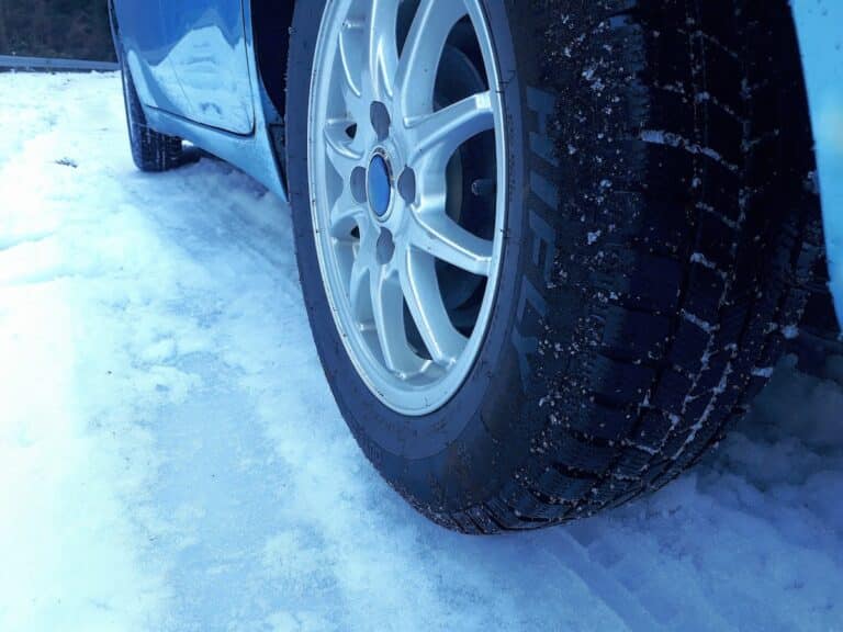 スタッドレスタイヤおすすめ5選【アジアンタイヤ編】人気の輸入タイヤから厳選！