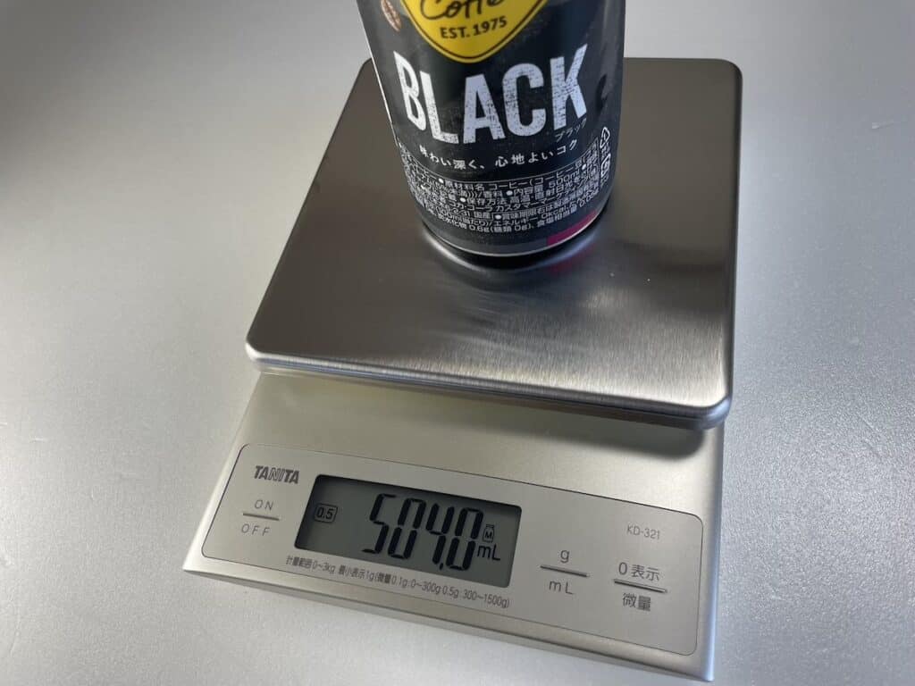 TANITA（タニタ）の電子スケールでドリンクの重さを測るmL表示